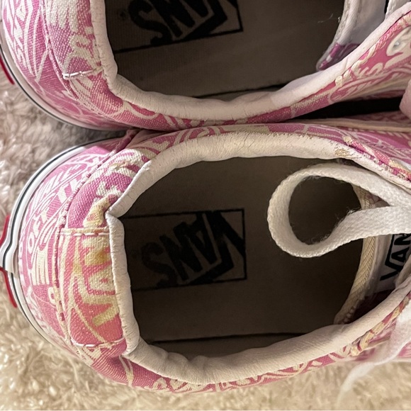 vans - Picture 6 of 8